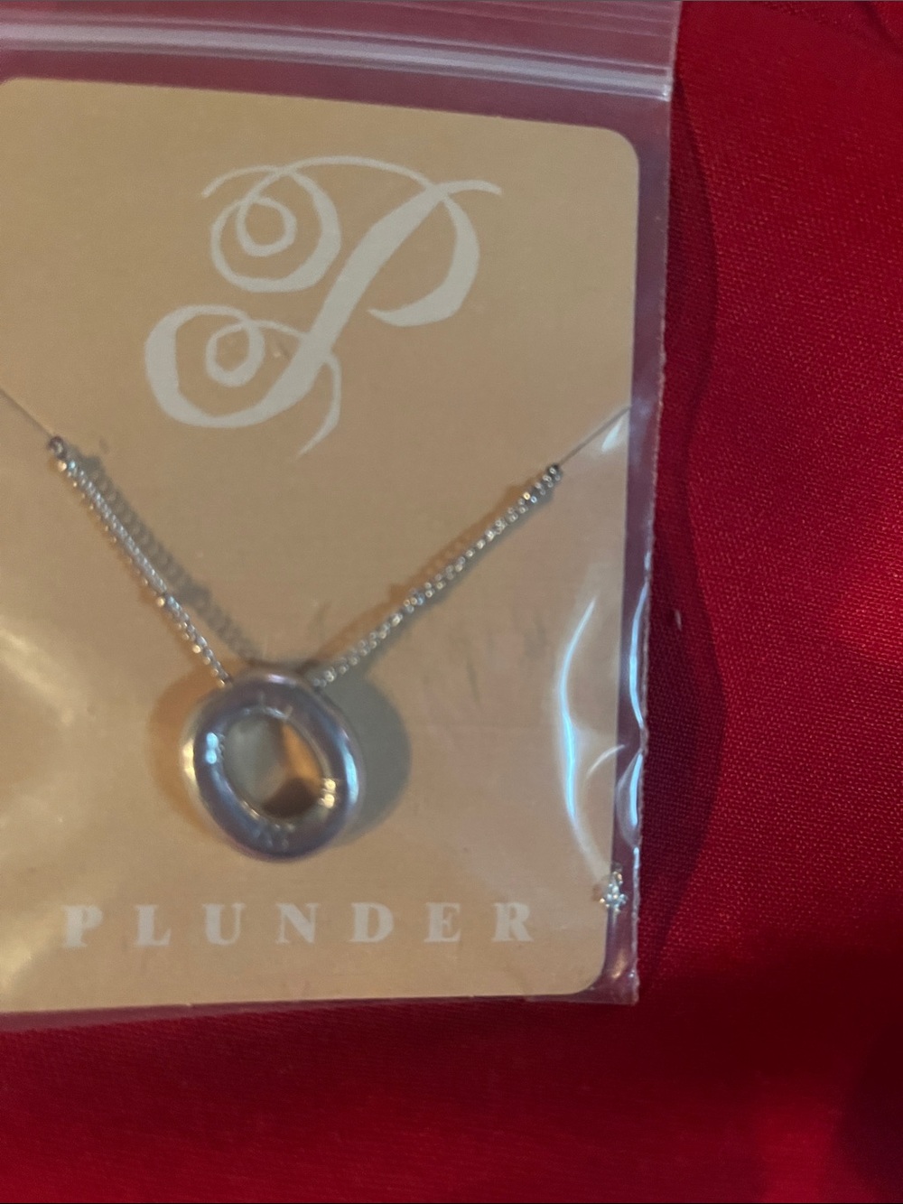 Plunder Silver Polished Oval Pendant Necklace